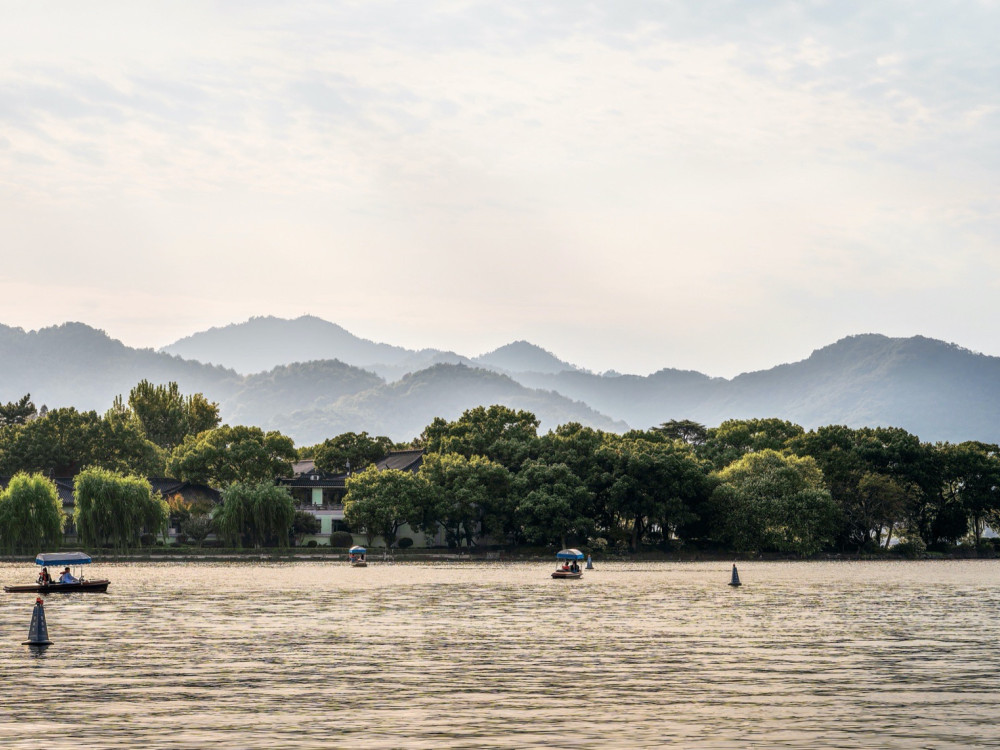 Timeless Grace, Hangzhou
