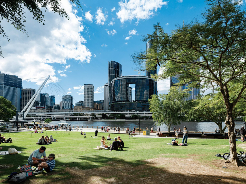 Lines & Tides, From Brisbane's Banks to Gold Coast's Surfing Edge