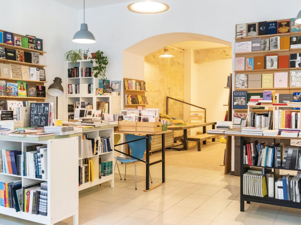 Literary Meanderings  BUDAPEST